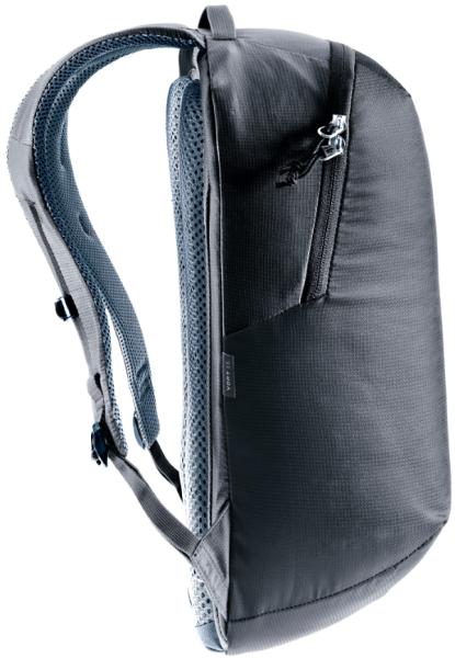 Deuter Rucksack Yort 15 black seitlich